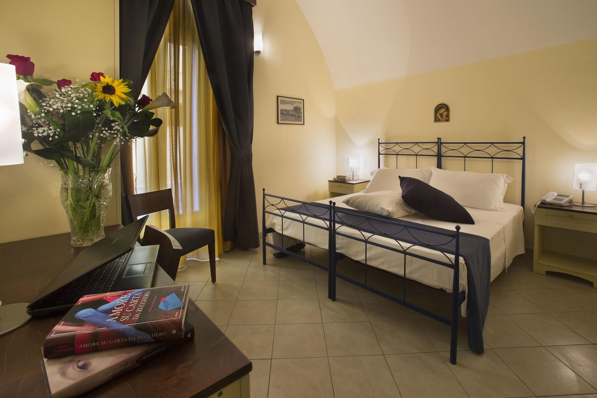 Al Pescatore & Restaurant Hotel 4*
